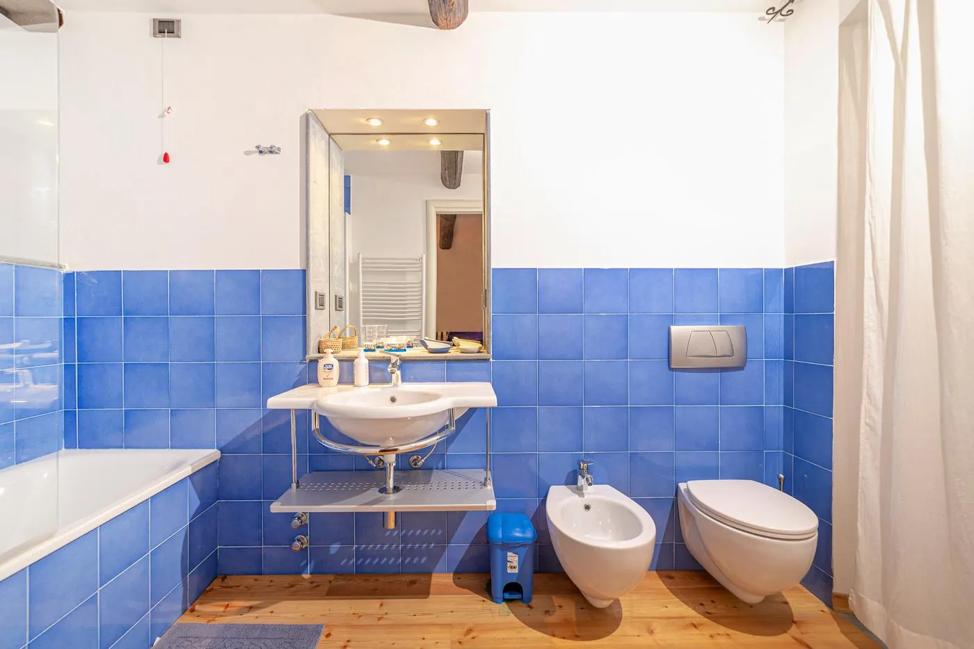 Second bathroom with bathtub