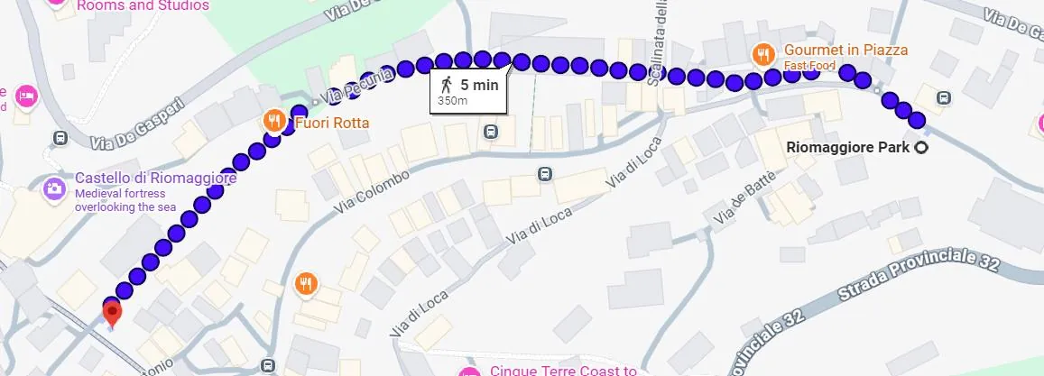 Walking route from the private garage to La Nave apartment in Riomaggiore